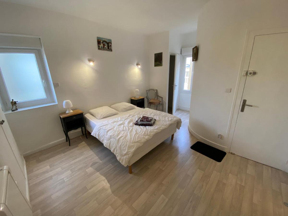 Chambre & Salle De Bain Privee - Lv 33 Argenton Sur Creuse Exterior foto